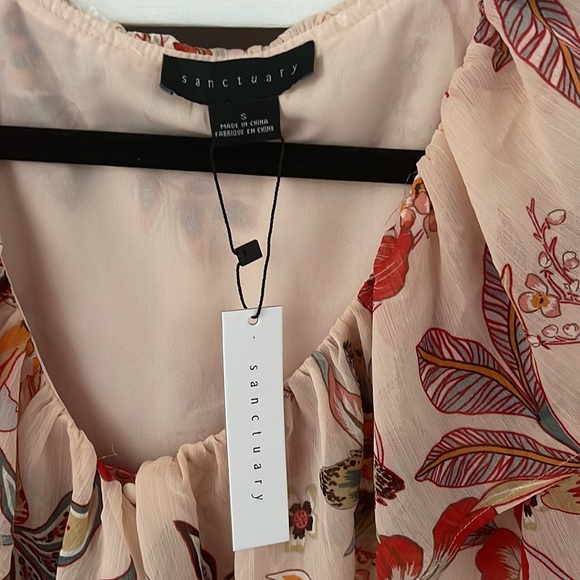 New with tags sanctuary blouse - Picture 3 of 3